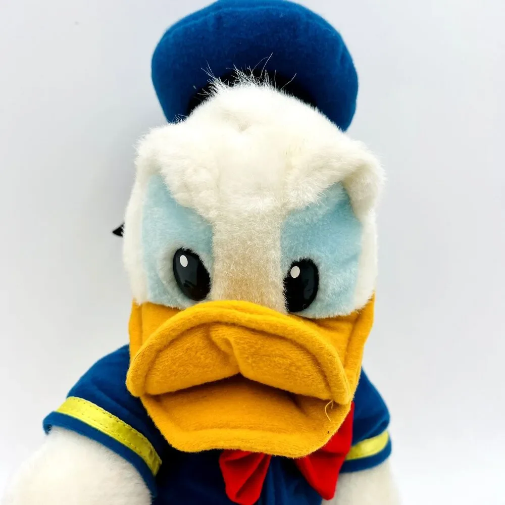 Walt Disneyland / Disney World Donald Duck Plush